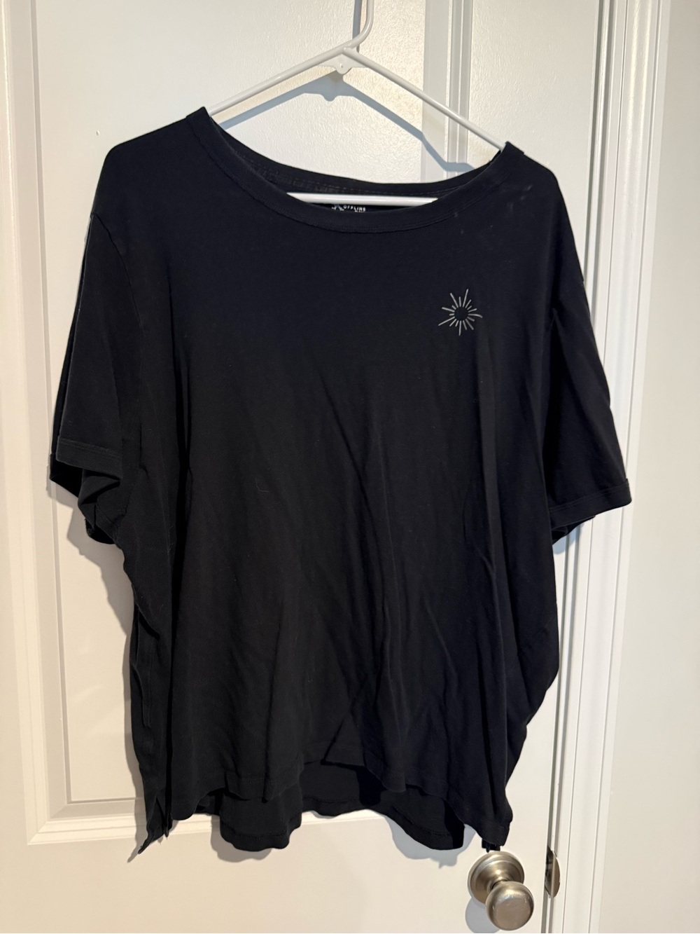 aerie Black Short Sleeve Crewneck Top with Small Sunburst Detail